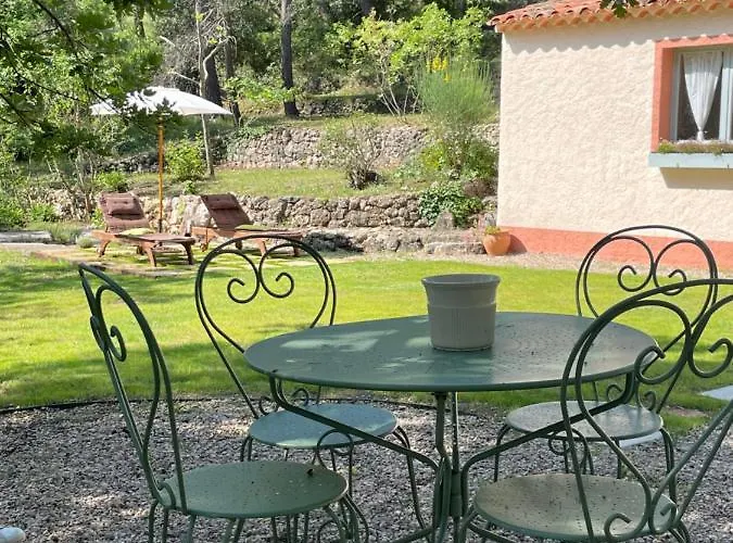 Hameau De Prebarjaud